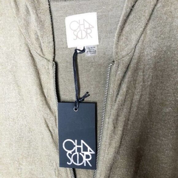 CHASER    - Picture 5 of 8